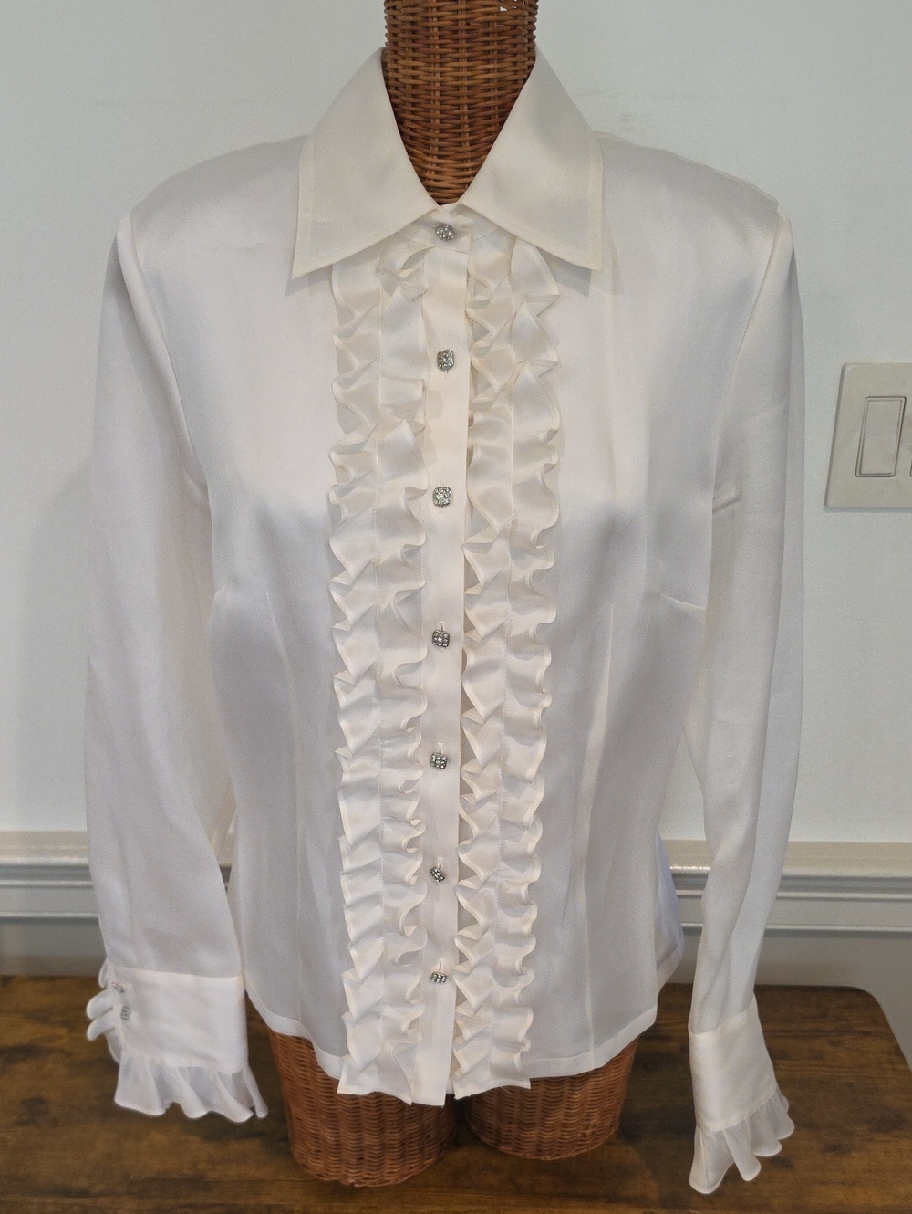 100% Silk Talbots Ivory Ruffled Satin Blouse with Decorative Buttons Womens